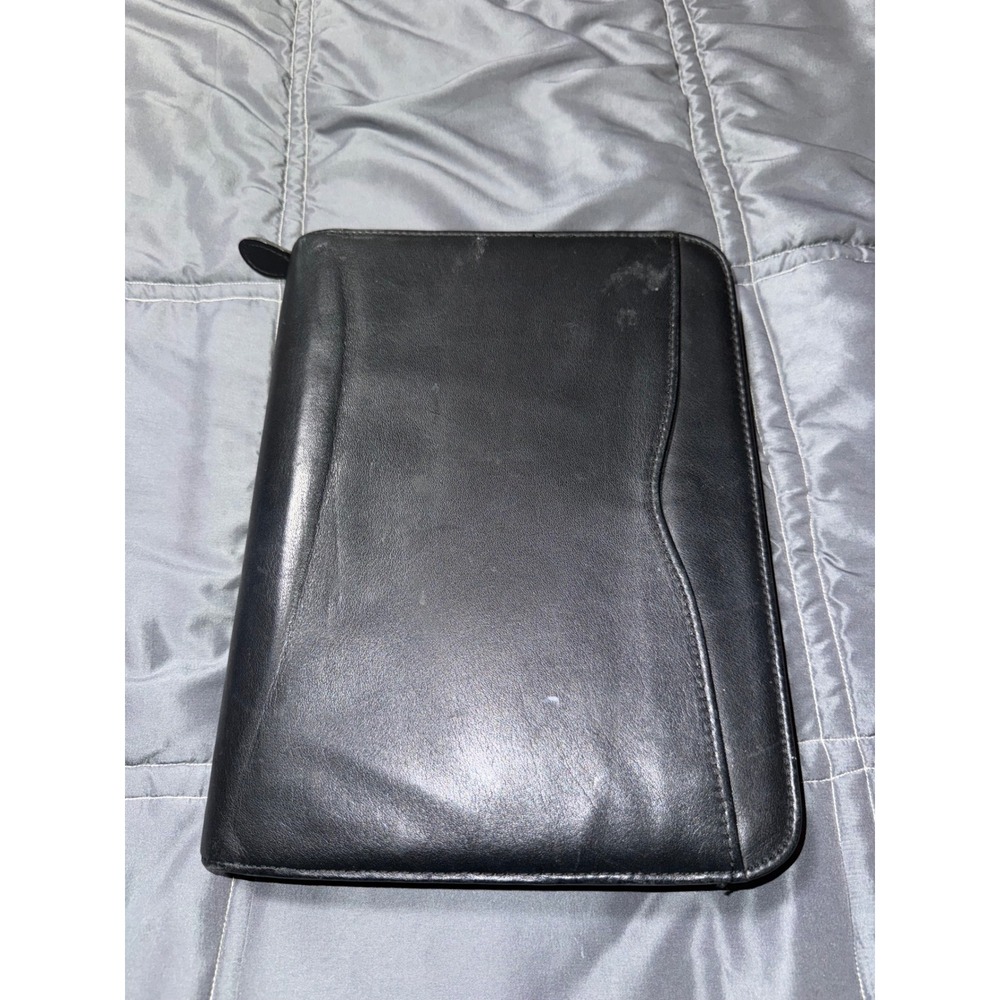 Day-Timer Black Leather Zip Around 7 Ring Binder Planner Organizer Portfolio